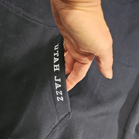 Utah Jazz Black Hoodie - Picture 3 of 4